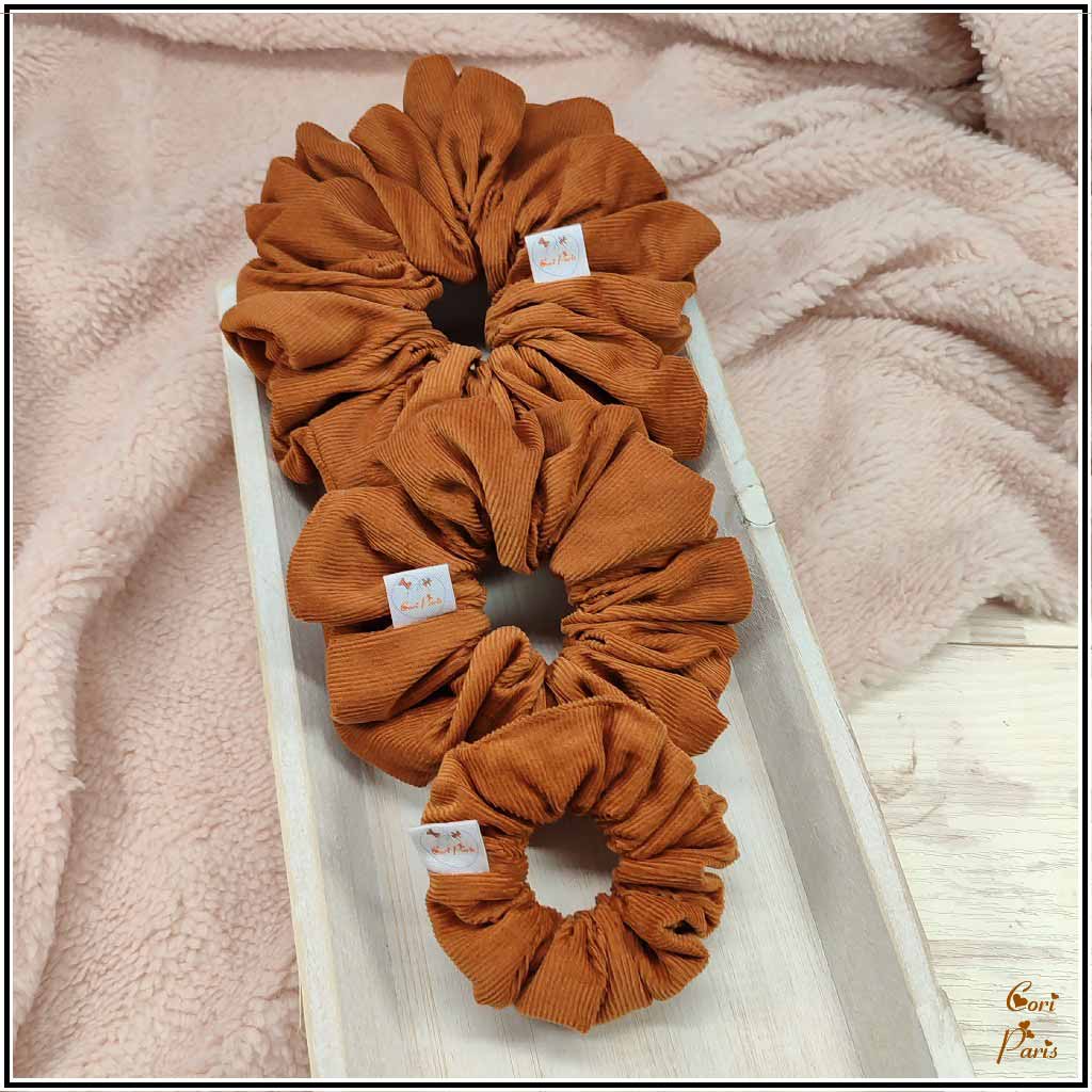 MADRID caramel velvet hair scrunchies - Image 3